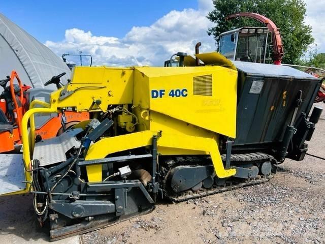 Demag DF 40 C Асфальтовкладачі
