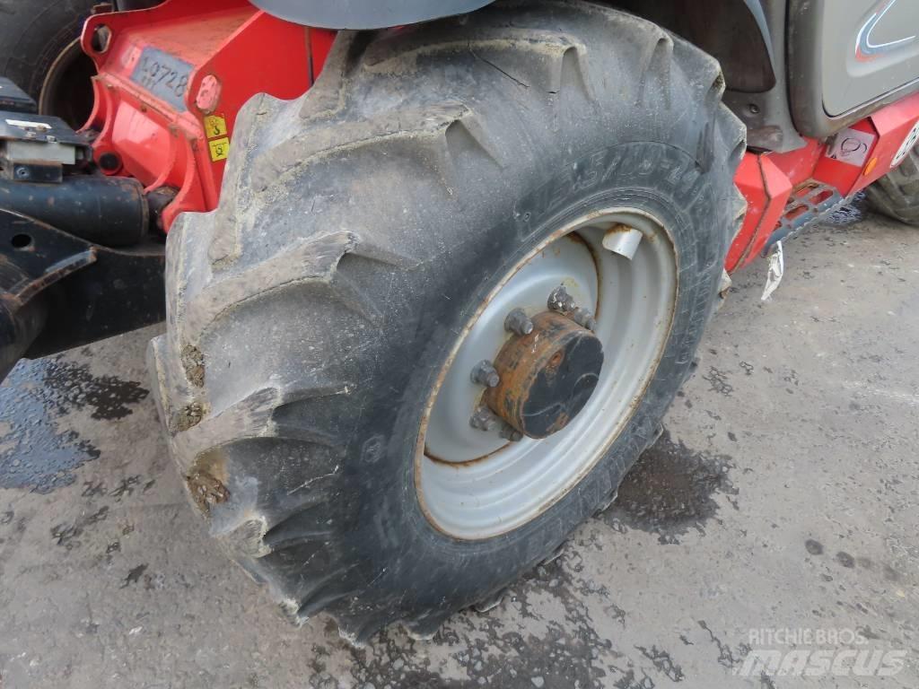 Manitou MT 1335 Телескопічні навантажувачі