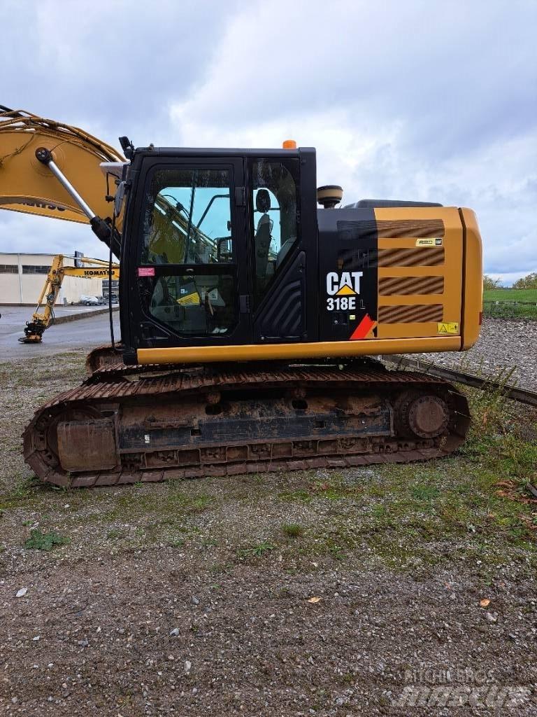 CAT 318 E L Гусеничні екскаватори