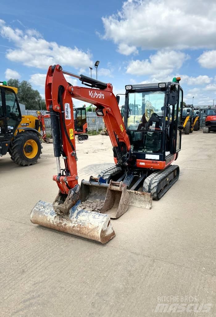 Kubota KX 027-4 Міні-екскаватори < 7т