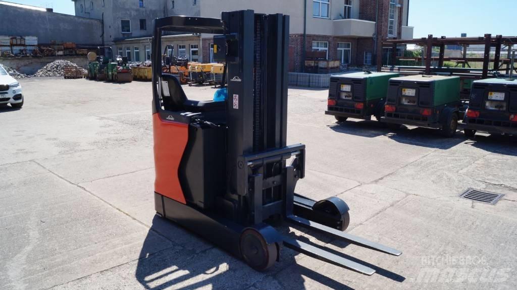 Linde R 20 N Річ-трак із високим підйомом
