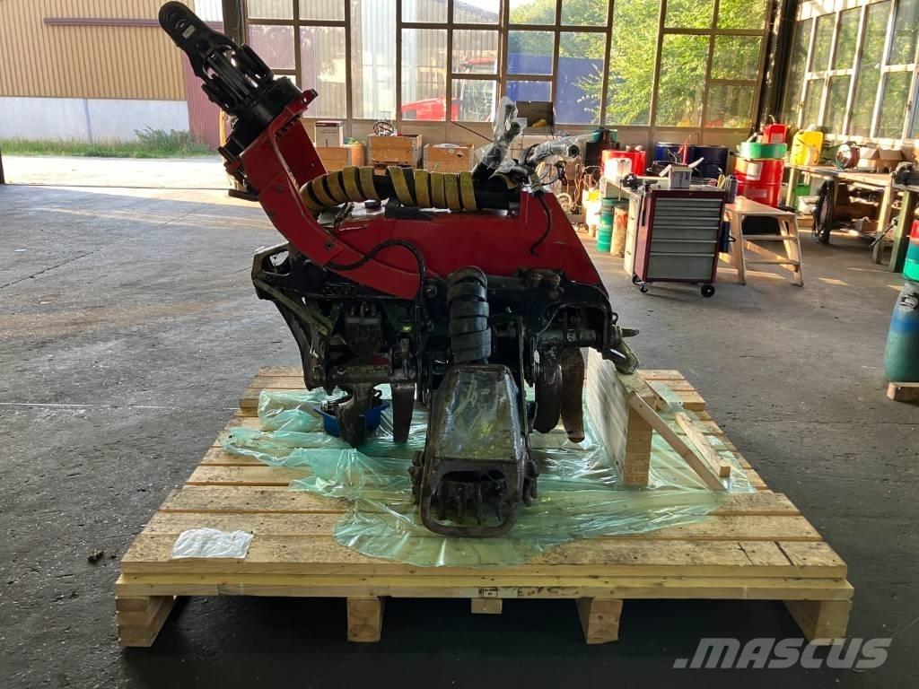 Komatsu 365.1 Сучкорізи