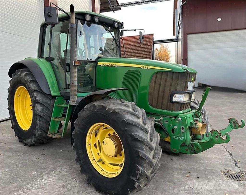 John Deere 6920 Трактори