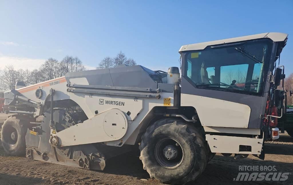 Wirtgen WR 200i Ресайклери