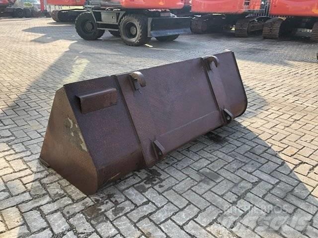 Manitou Bak Ковші