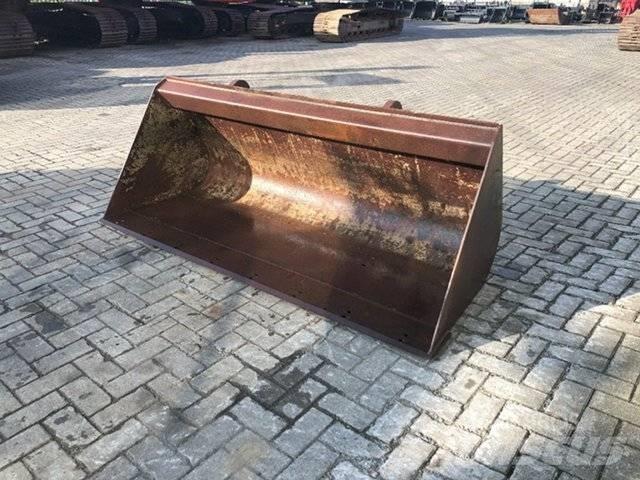 Manitou Bak Ковші