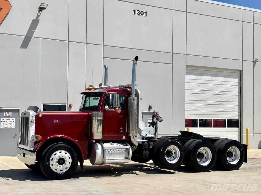 Peterbilt 379 Тягачі