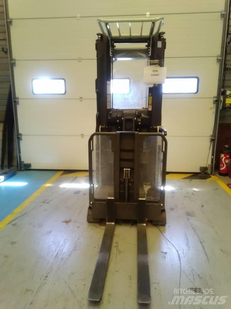 UniCarriers EPM Підбірник заказів із середніх ярусів