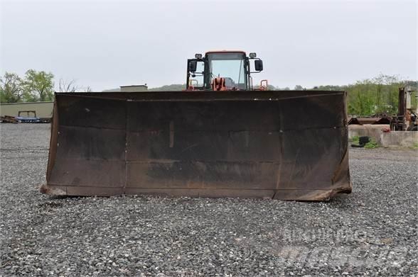 CAT D8N Леміші