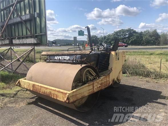 Hyster C627B Грунтові котки