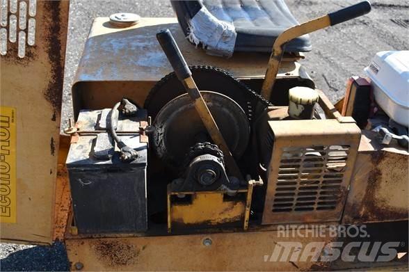 Stow R2000 Грунтові котки