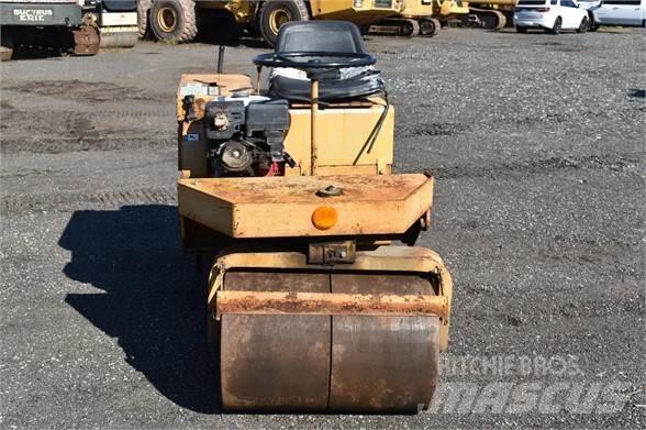 Stow R2000 Грунтові котки