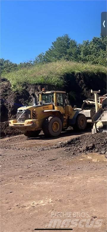Volvo L120F Фронтальні навантажувачі