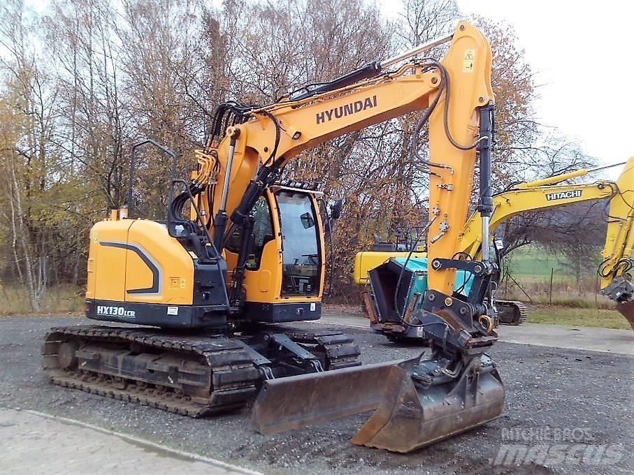 Hyundai HX 130 LCR Гусеничні екскаватори