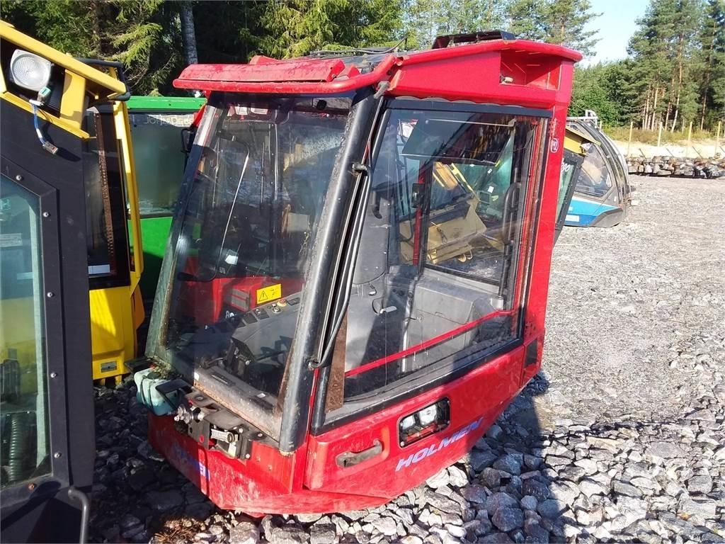 Komatsu 931 Кабіна