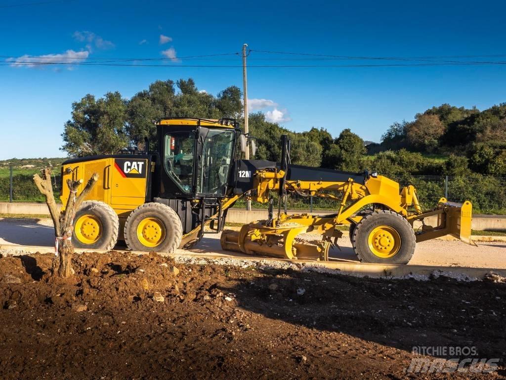 CAT 12 M Грейдери
