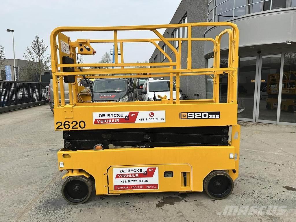 JCB S2032E Інші підйомники і платформи