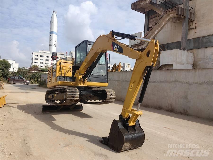 CAT 305.5E2 Гусеничні екскаватори