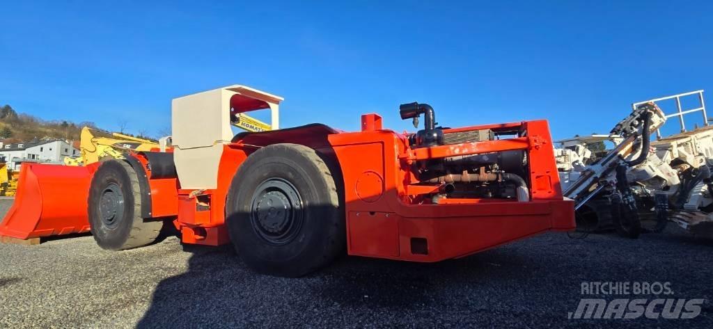 Toro 400 Підземні навантажувачі