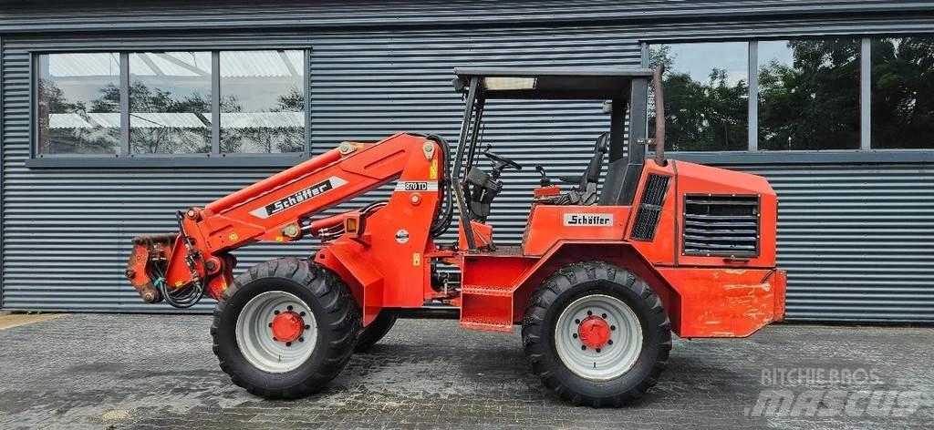 Schäffer 870 T Фронтальні навантажувачі