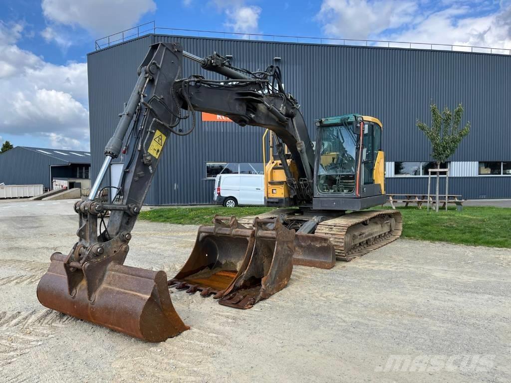 Volvo ECR145EL Гусеничні екскаватори