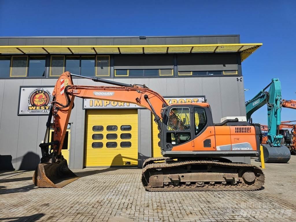 Doosan DX180LC Гусеничні екскаватори