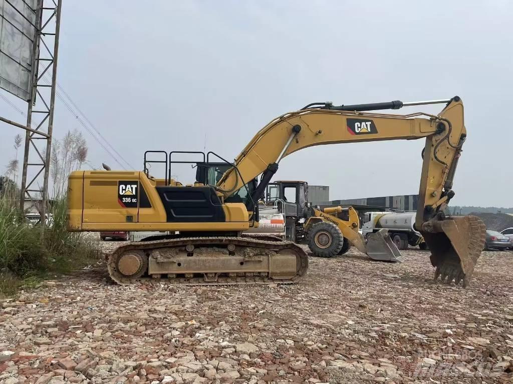 CAT 336 Гусеничні екскаватори