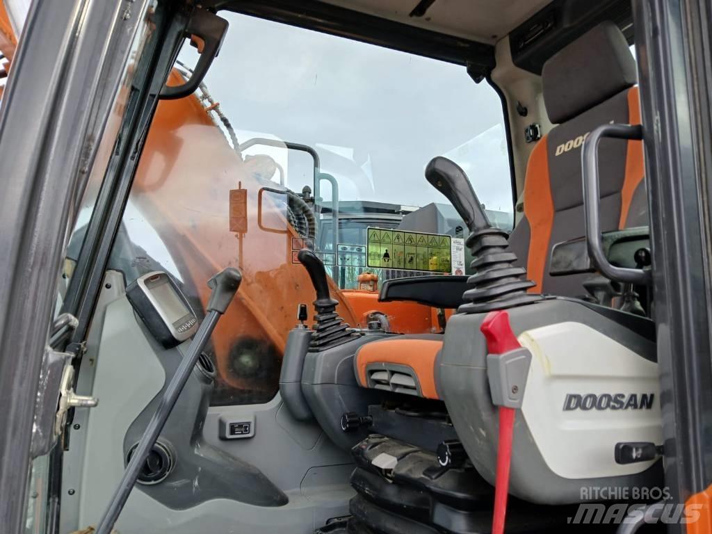 Develon DX 140 LCR-5 Гусеничні екскаватори
