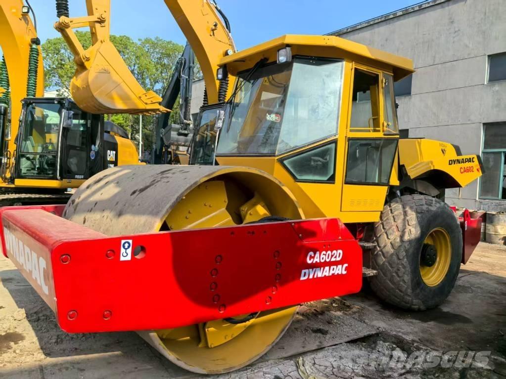 Dynapac CA 602 D Грунтові котки