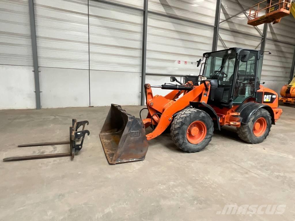CAT 908 H Фронтальні навантажувачі
