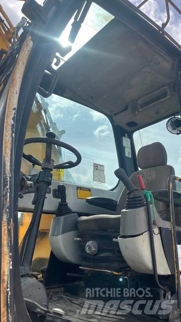 JCB JS 175 W Колісні екскаватори