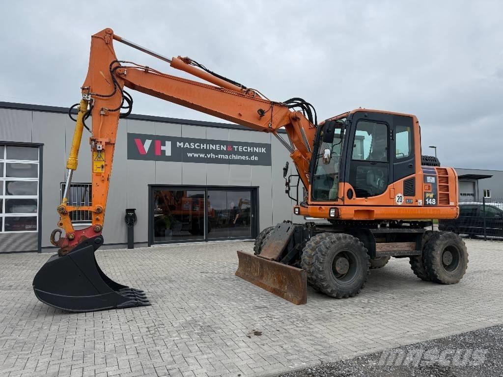 Komatsu PW 148-8 Колісні екскаватори
