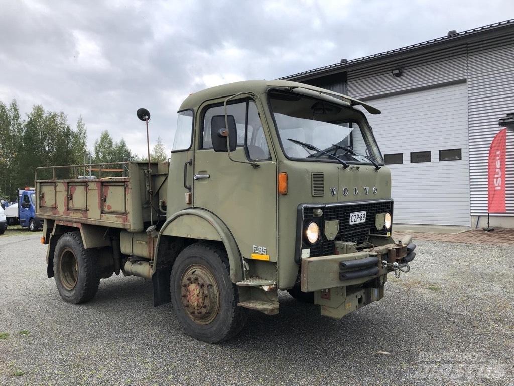 Volvo F85 Вантажівки / спеціальні