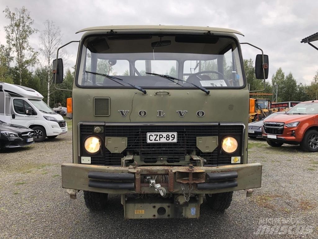 Volvo F85 Вантажівки / спеціальні