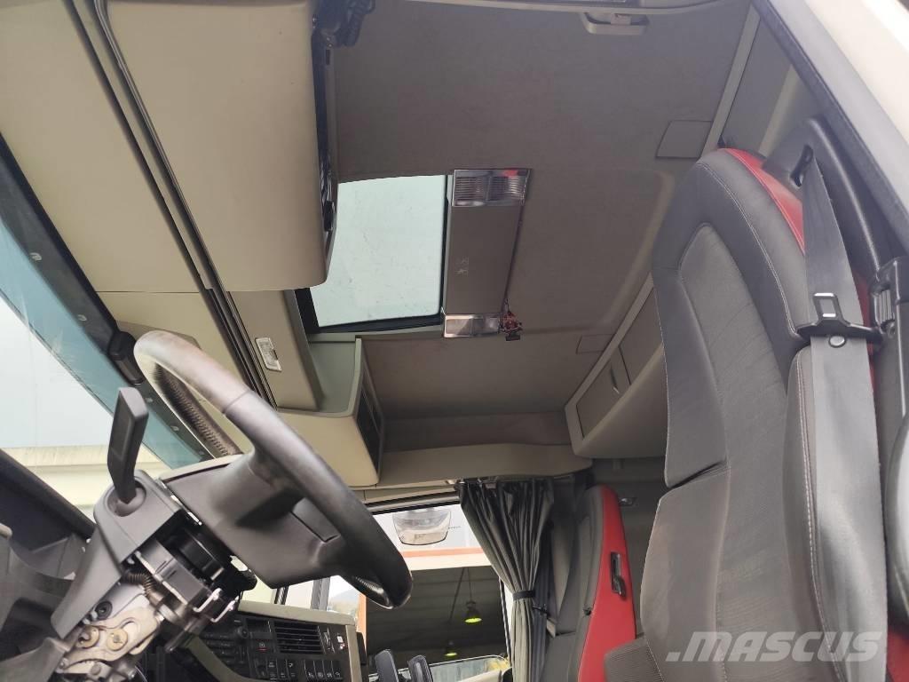 Volvo FH 13 540 Бортові вантажівки