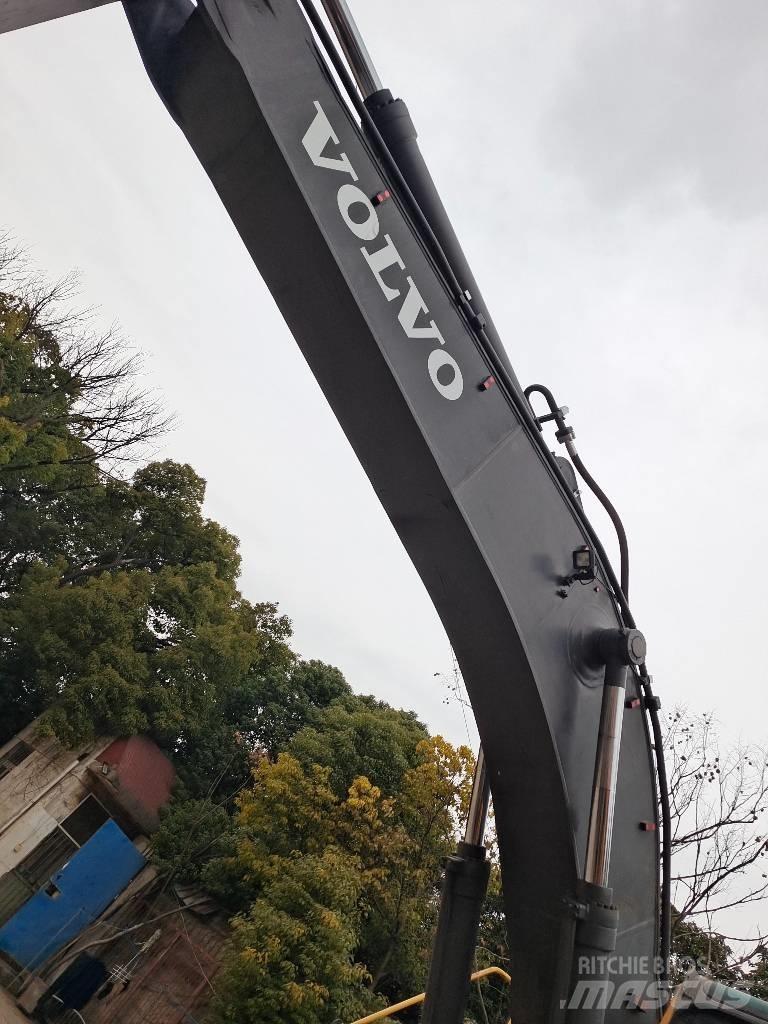 Volvo EC 360 B LC Гусеничні екскаватори