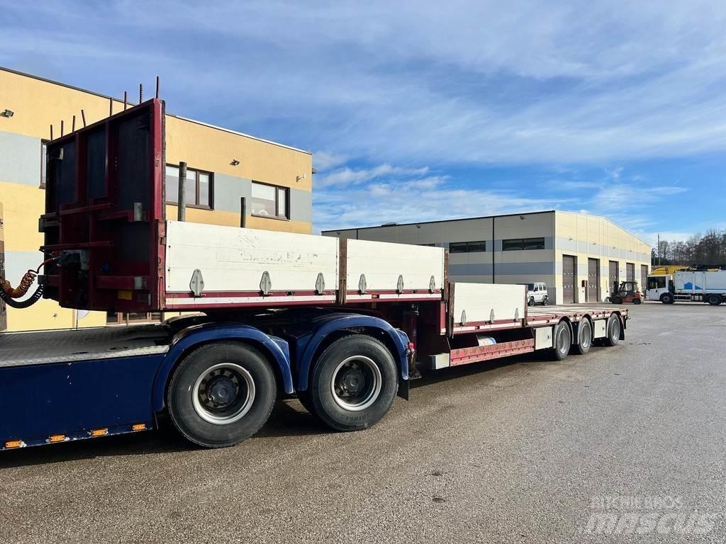 HRD 3-AXLE JUMBO Низькорамні напівпричепи