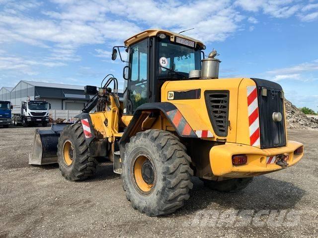 JCB 436 HT Фронтальні навантажувачі