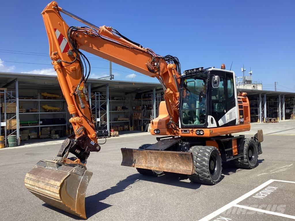 Komatsu PW 148-11 Колісні екскаватори