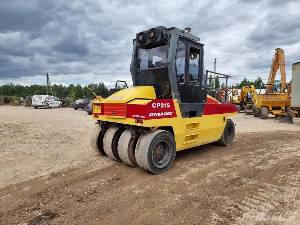 Dynapac CP 215 Пневматичні катки