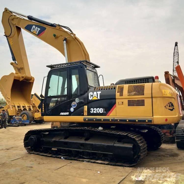 CAT 320D Гусеничні екскаватори