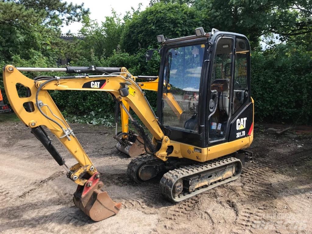CAT 301.7 D Міні-екскаватори < 7т