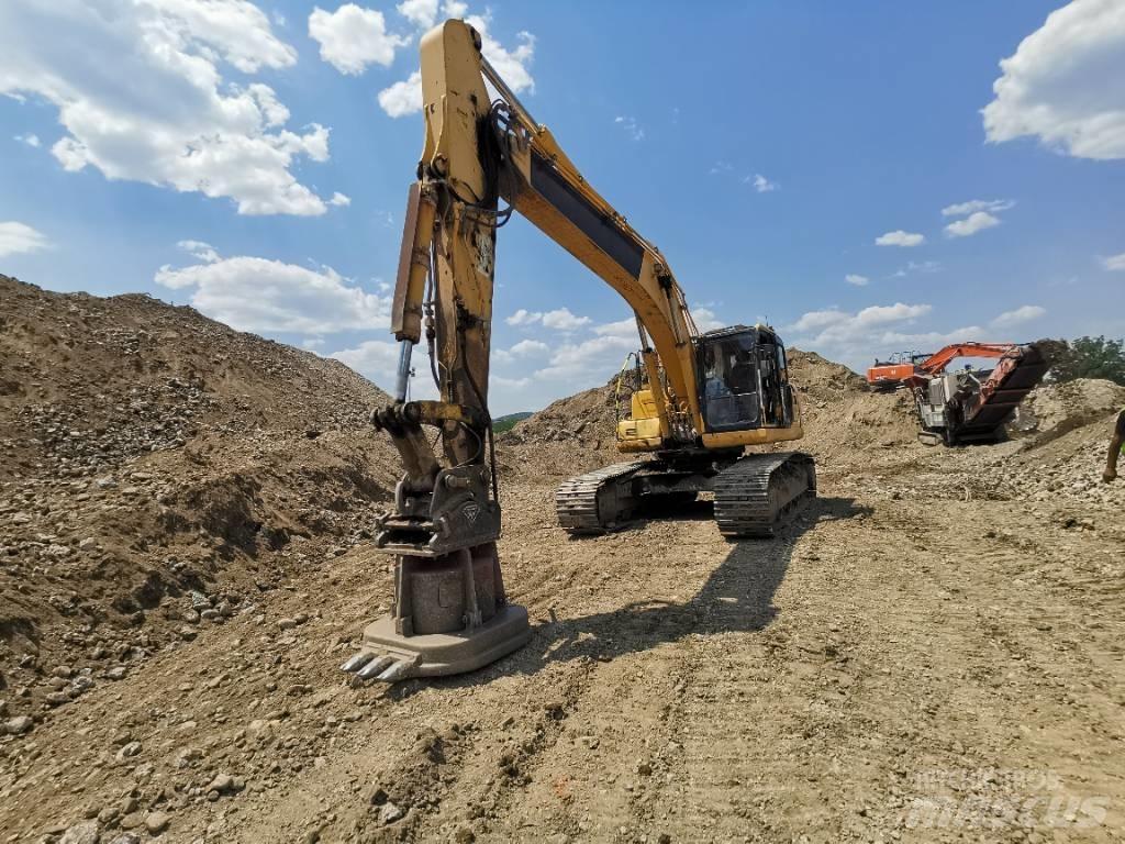 Komatsu PC 290 LC-10 Гусеничні екскаватори