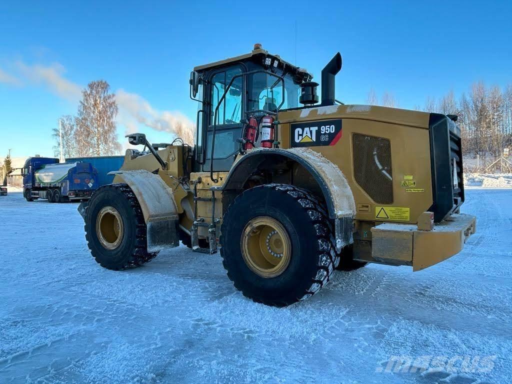 CAT 950 GC Фронтальні навантажувачі