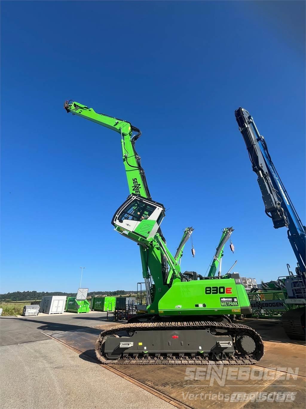 Sennebogen 830 R Екскаватори для знесення споруд