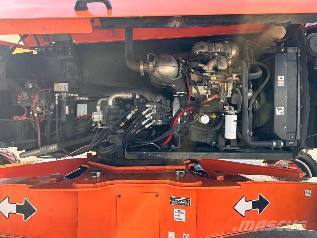 JLG 1500AJP Колінчаті підйомники