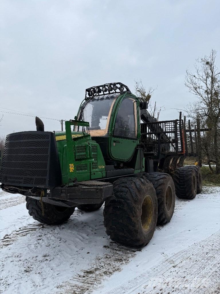 John Deere 1210 E Форвардери
