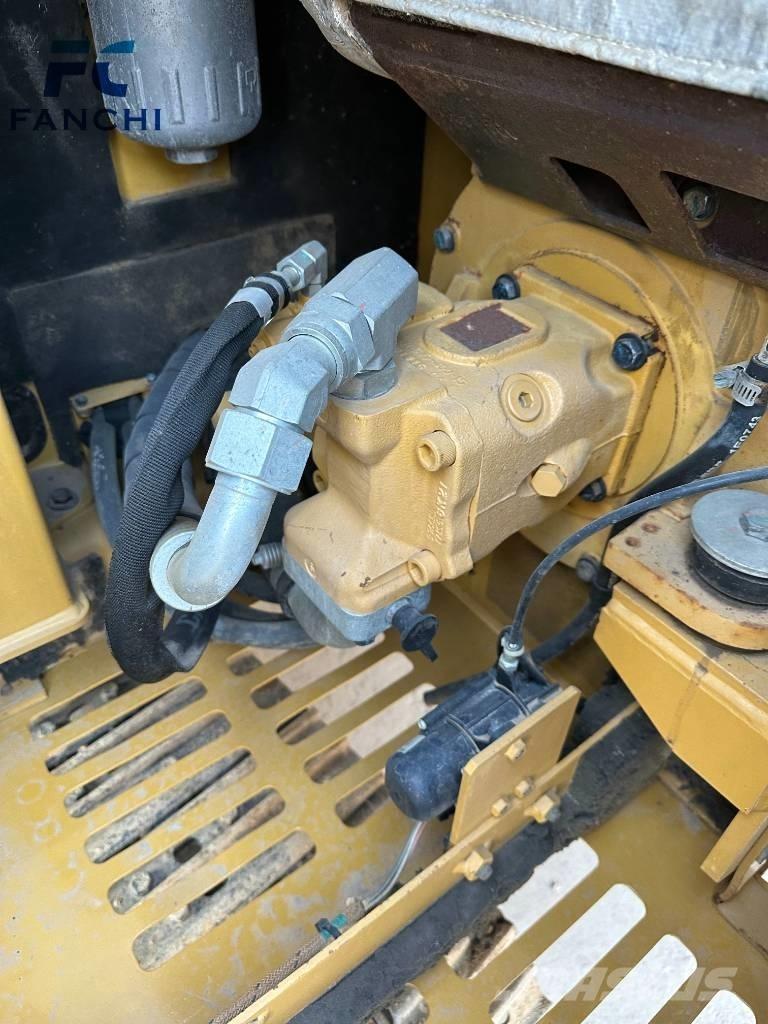CAT 305.5e2 Гусеничні екскаватори