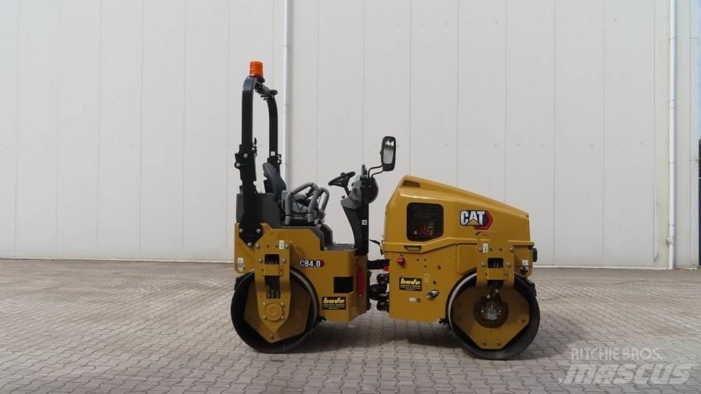 CAT CB4.0 Котки тротуарні