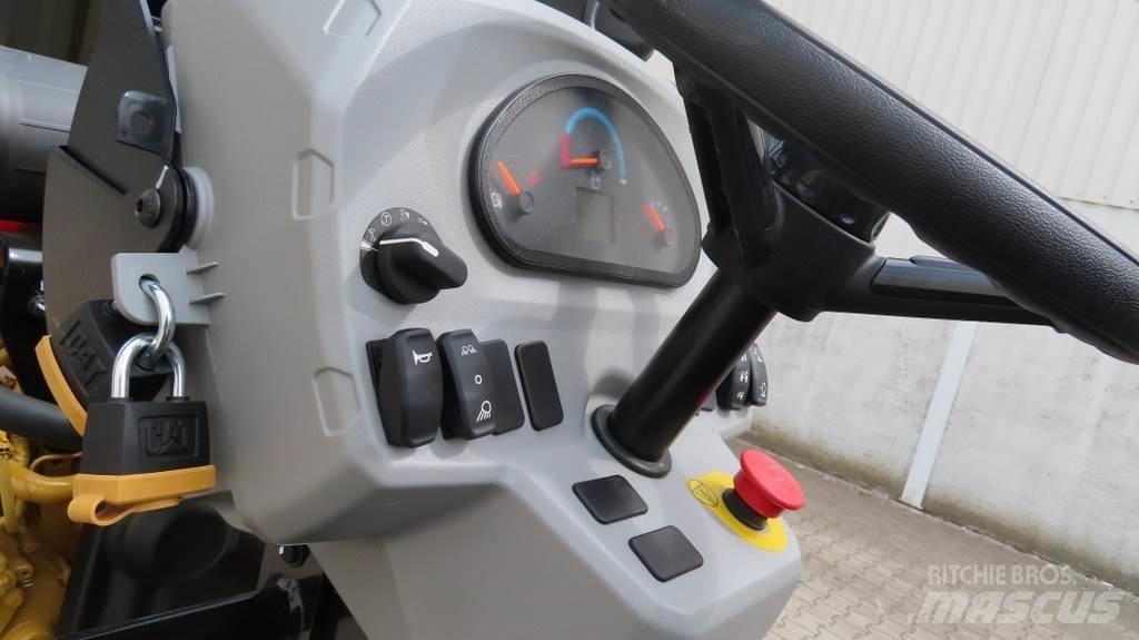CAT CB4.0 Котки тротуарні